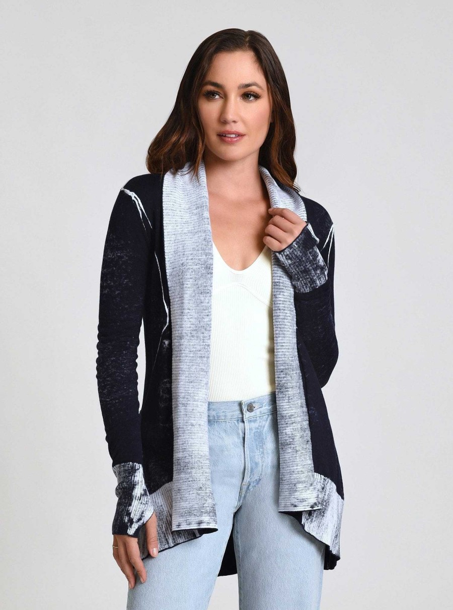 Hot Blanc Noir Cardigan Drape Sur Le Devant Huntress